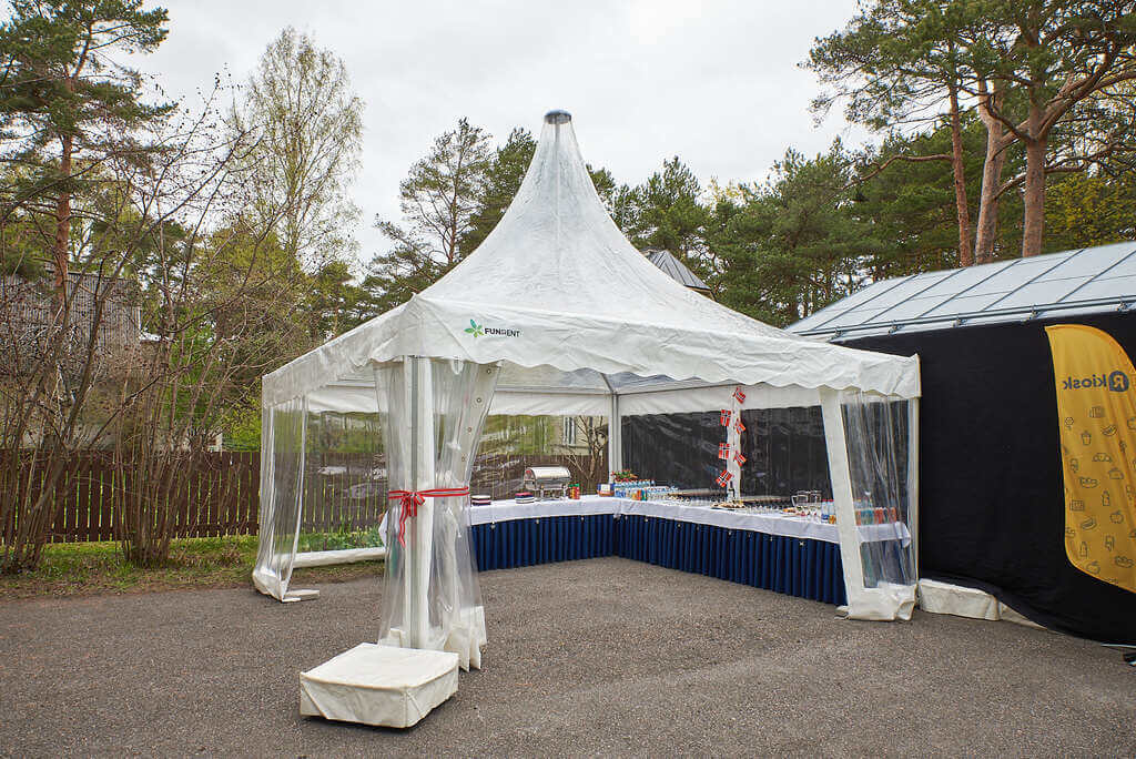 pagoda-telk-5x5-telgi-rent-telkide-rent PufuFabrika - Sēžammaisi un pufu noma - Telts noma